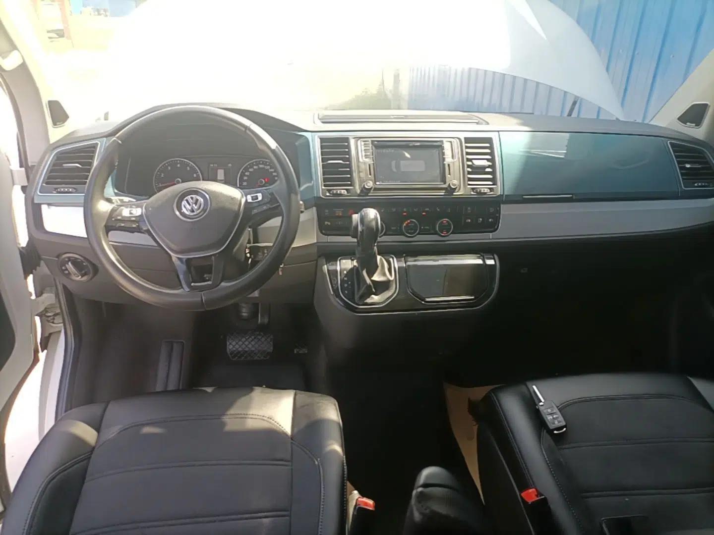 Volkswagen Multivan 2018 2.0 TSI Four-Wheel Drive Comfort Edition 7-Seater — миниатюра 13