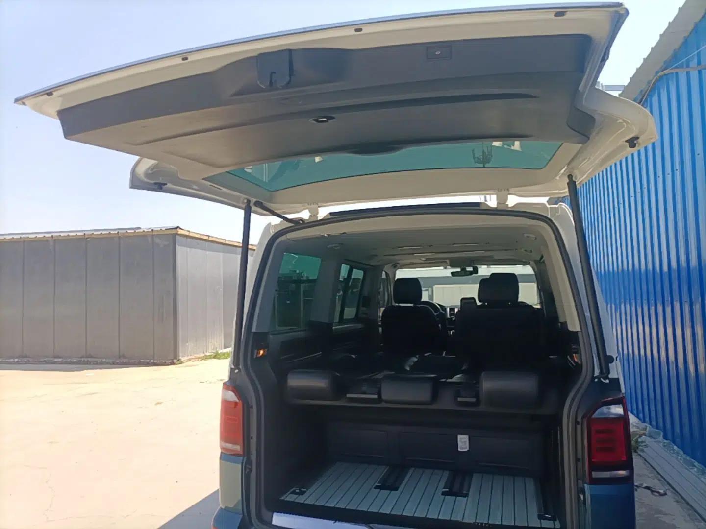 Volkswagen Multivan 2018 2.0 TSI Four-Wheel Drive Comfort Edition 7-Seater — миниатюра 22