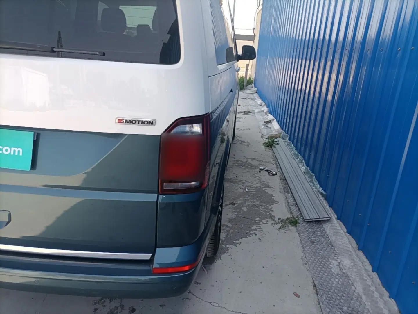 Volkswagen Multivan 2018 2.0 TSI Four-Wheel Drive Comfort Edition 7-Seater — миниатюра 7