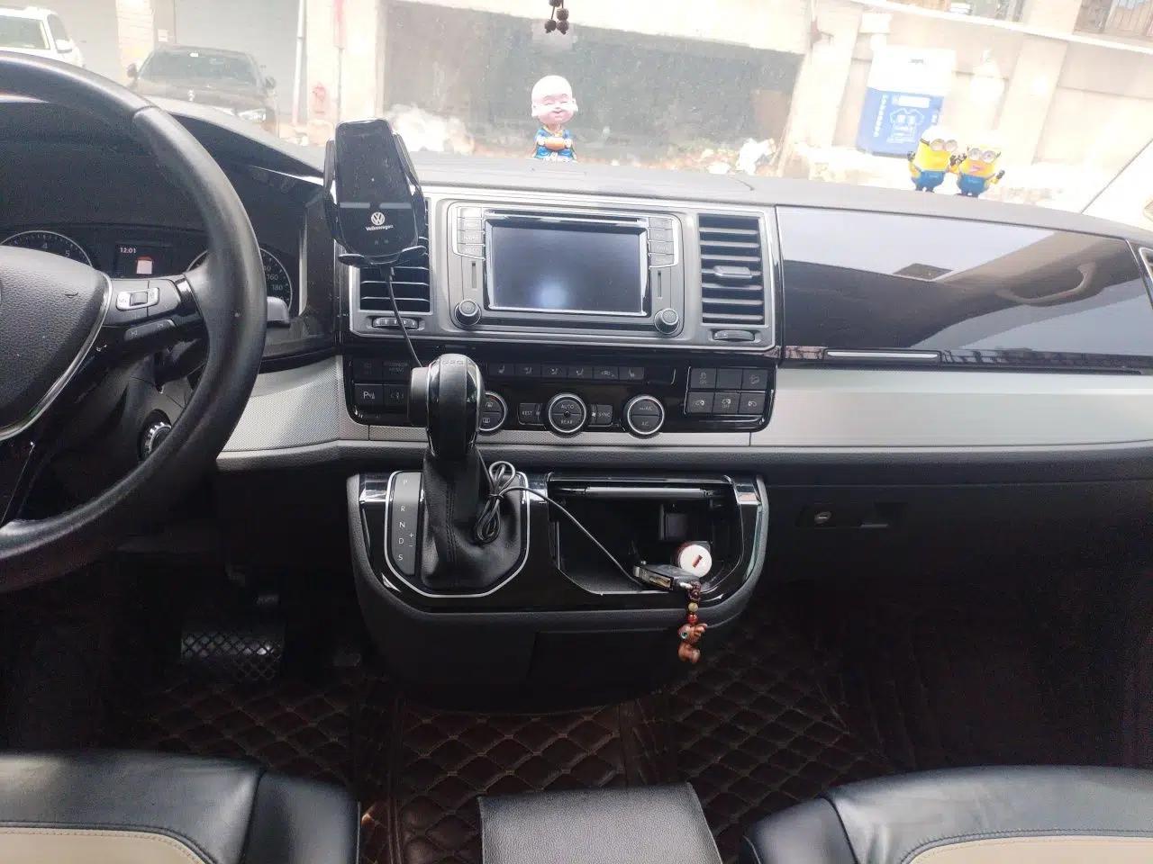 Volkswagen Multivan 2016 2.0 TSI 4x4 Premium Edition 7-Seater — миниатюра 10