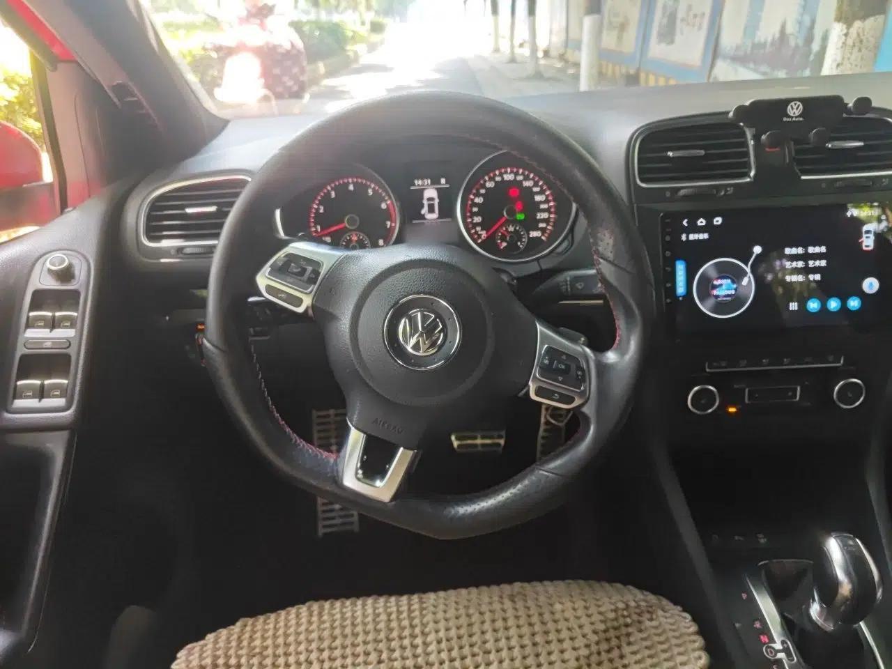 Volkswagen Golf GTI 2011 2.0 TSI GTI — миниатюра 11
