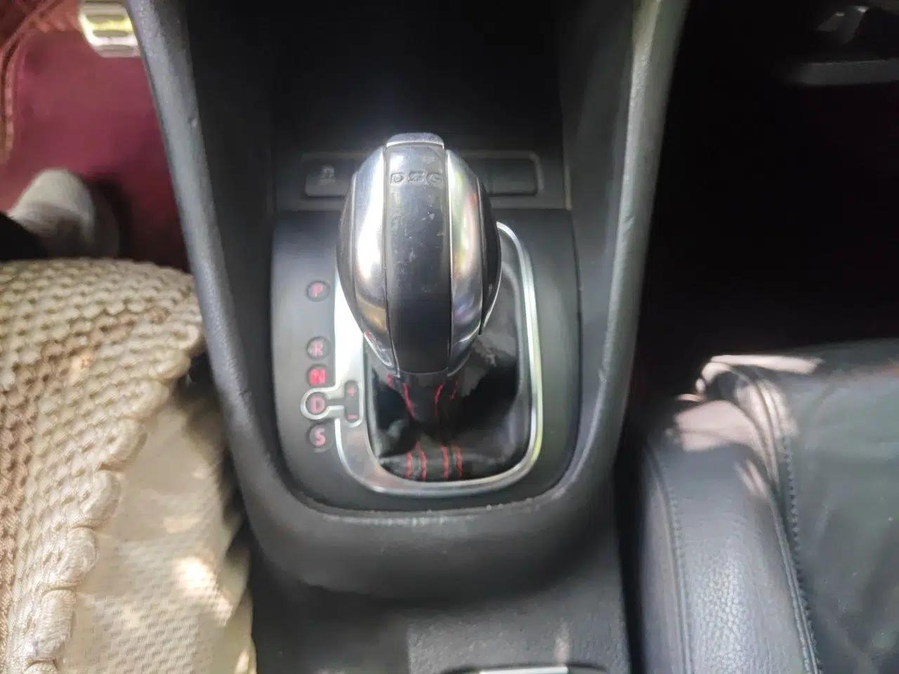 Volkswagen Golf GTI 2011 2.0 TSI GTI — миниатюра 15
