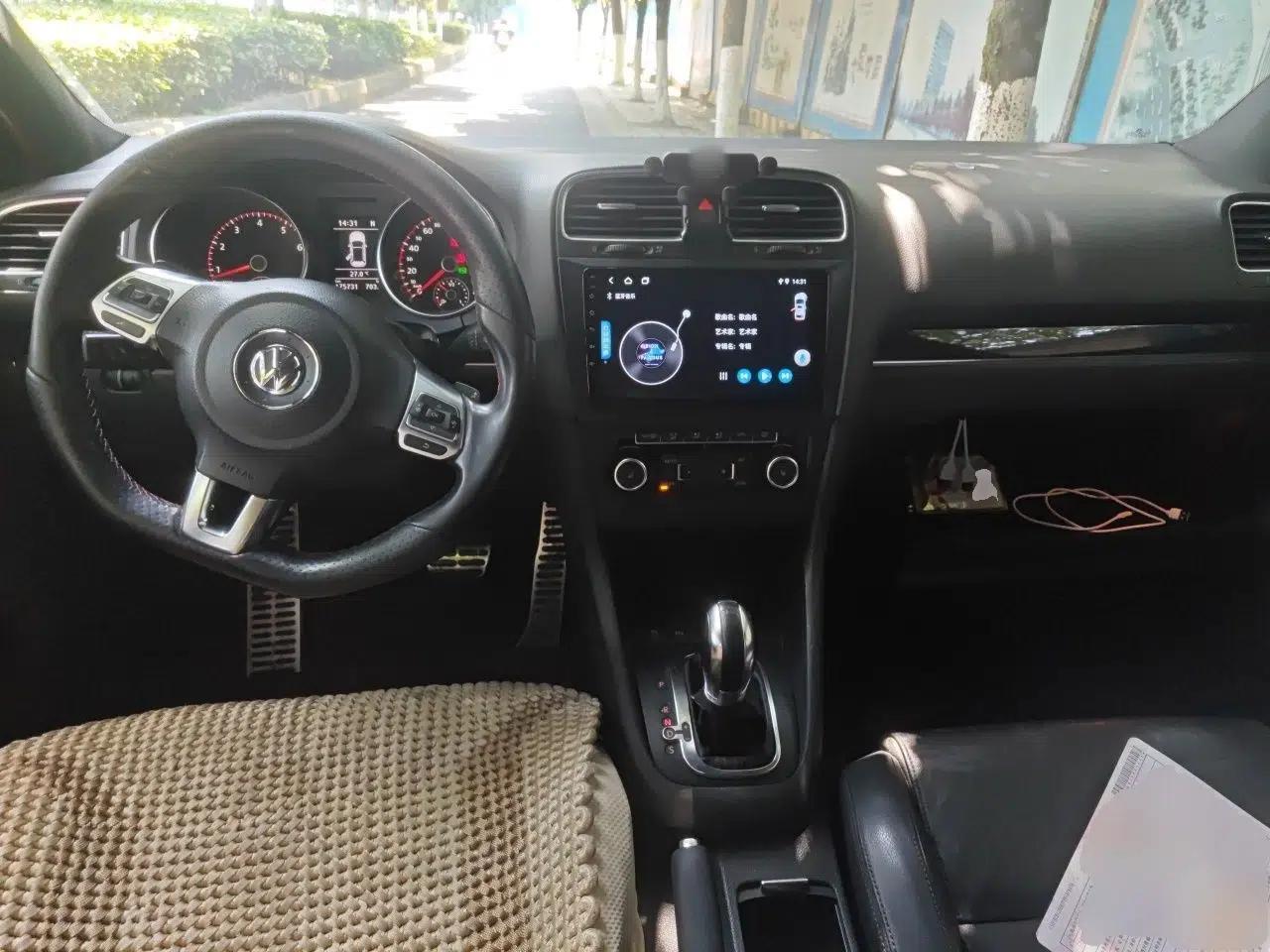 Volkswagen Golf GTI 2011 2.0 TSI GTI — миниатюра 10
