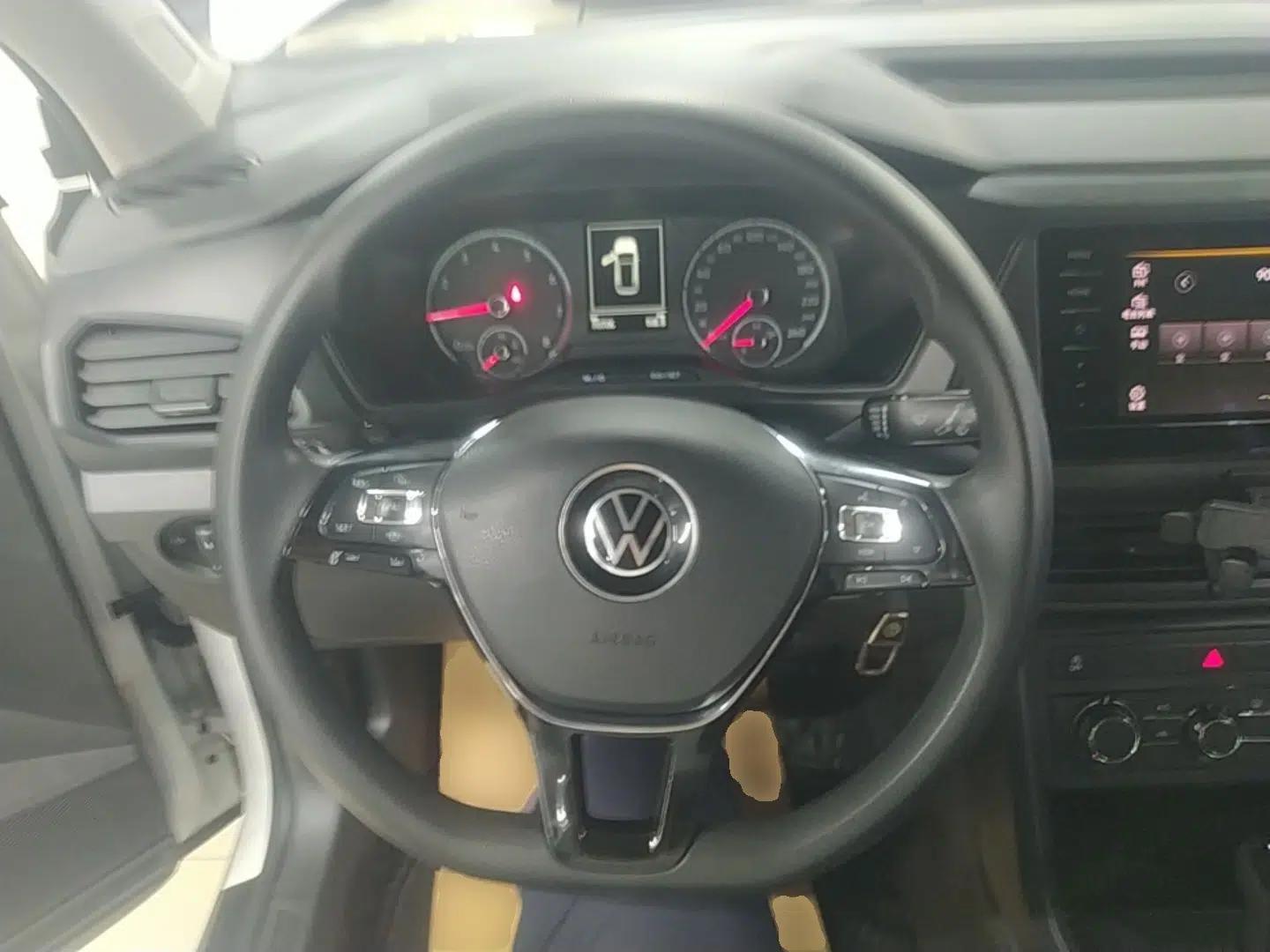 Volkswagen T-Cross 2021 1.5L Automatic Fashion Edition — миниатюра 14
