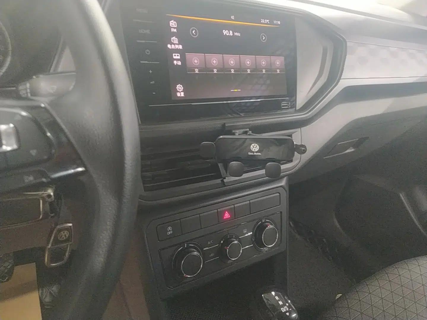 Volkswagen T-Cross 2021 1.5L Automatic Fashion Edition — миниатюра 16