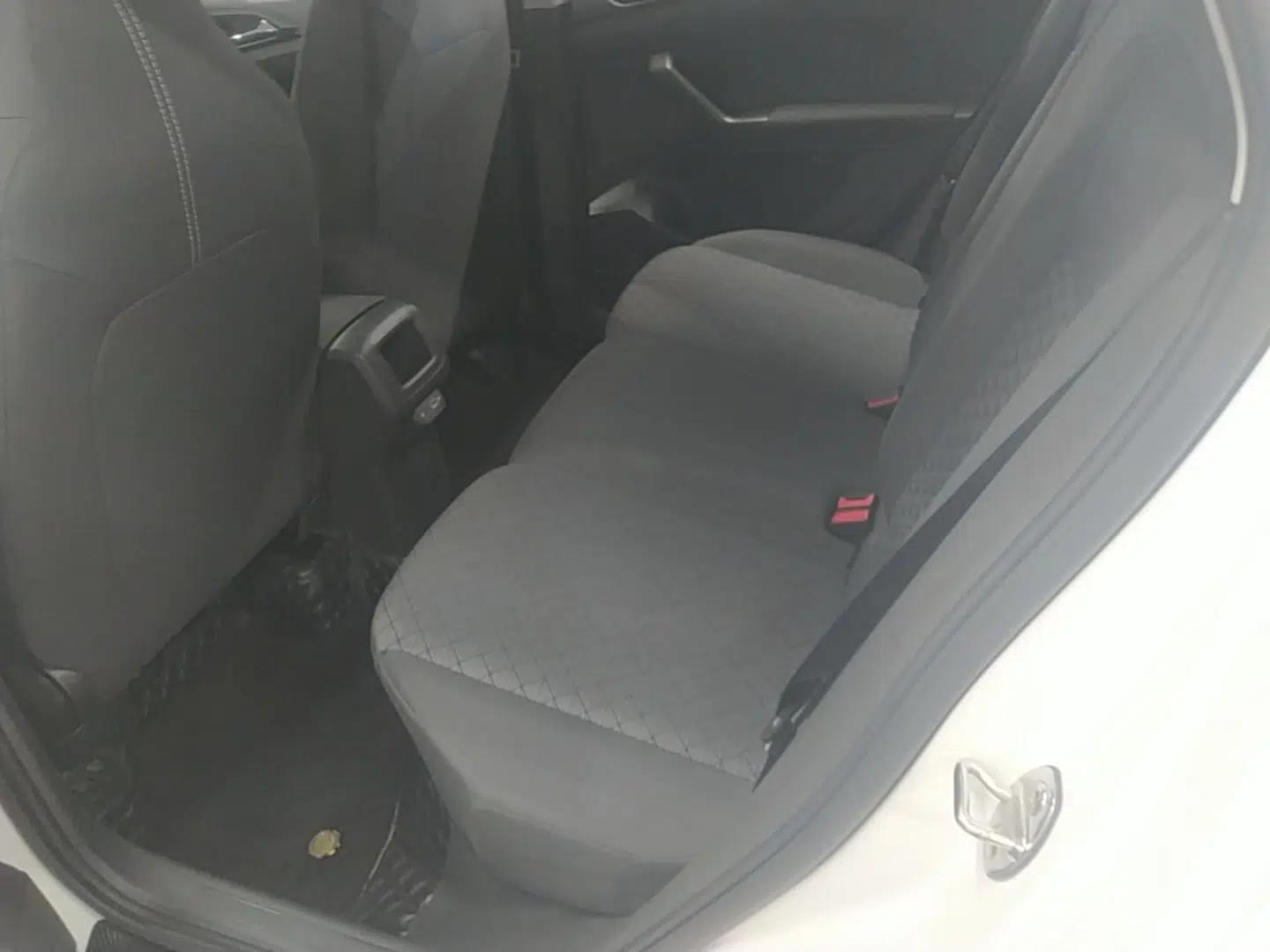 Volkswagen T-Cross 2021 1.5L Automatic Fashion Edition — миниатюра 20