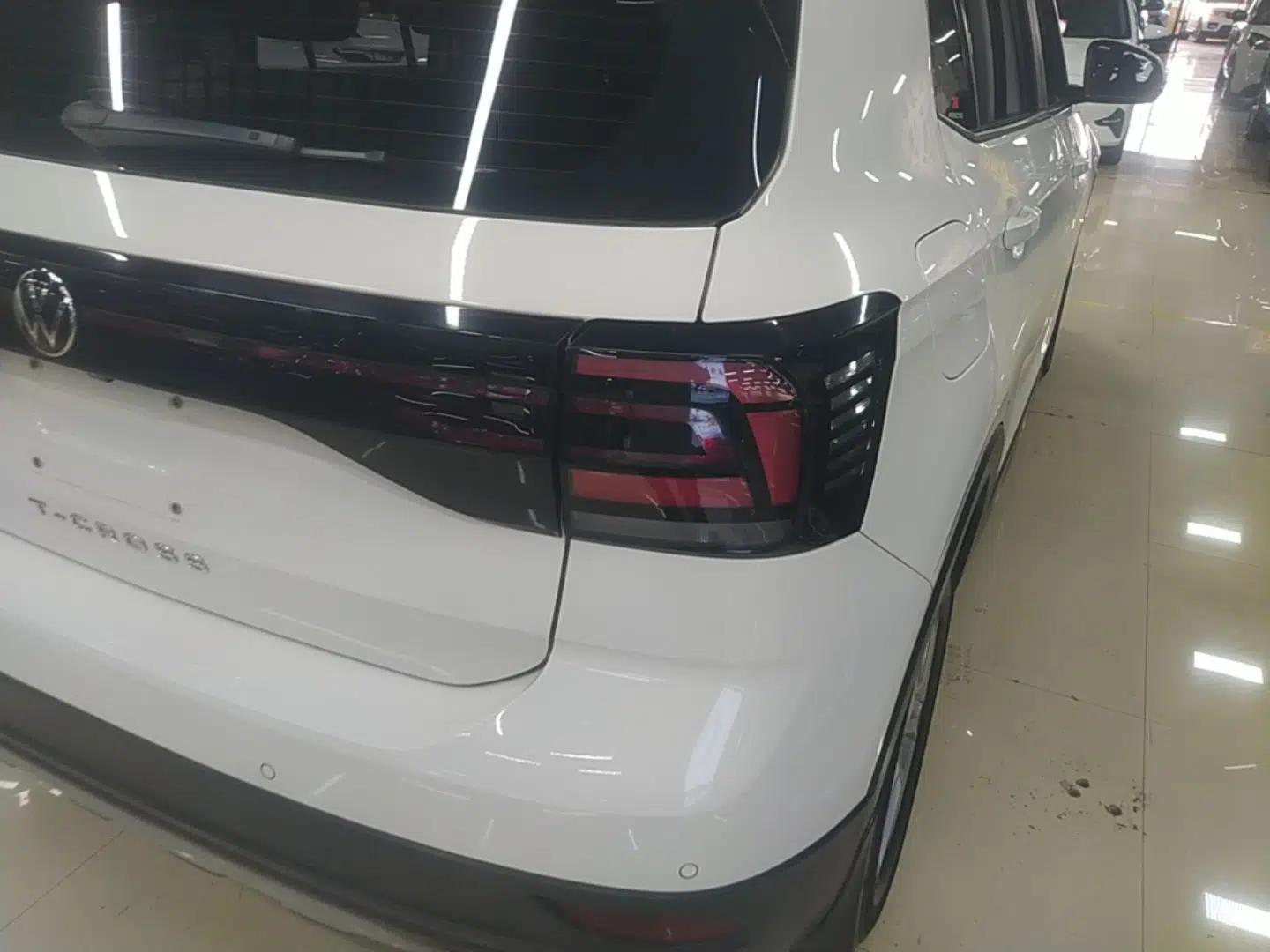 Volkswagen T-Cross 2021 1.5L Automatic Fashion Edition — миниатюра 7