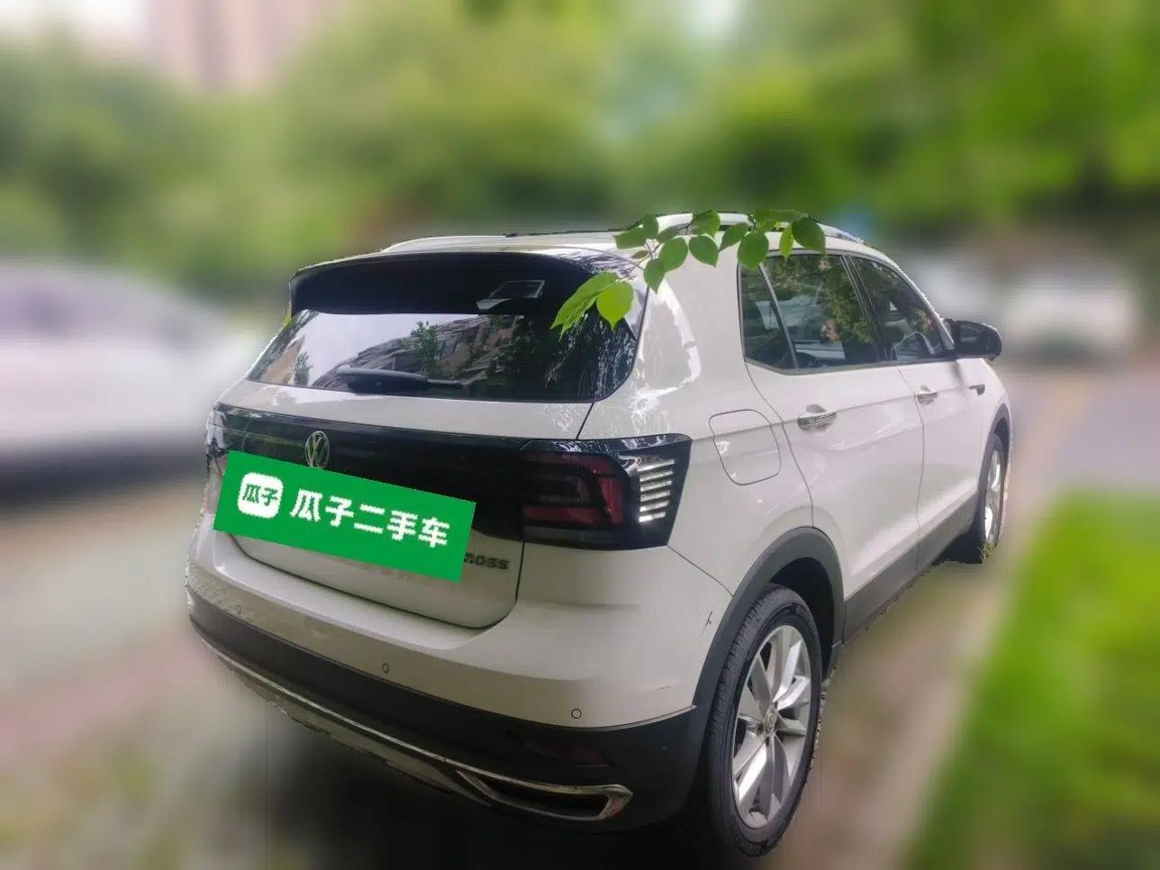Volkswagen T-Cross 2020 1.5L Automatic Comfort Edition — миниатюра 6