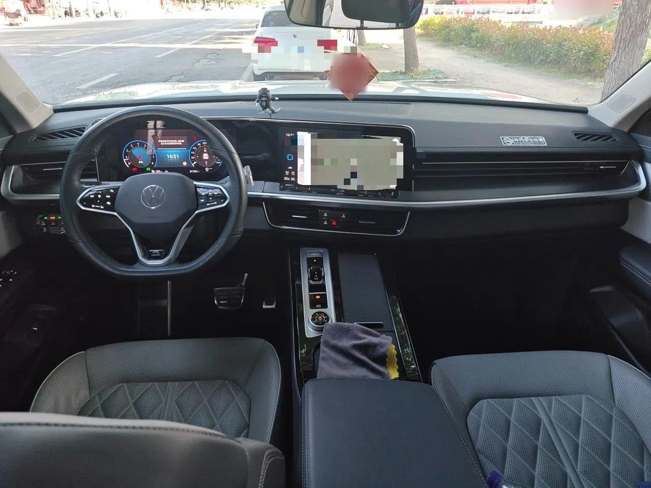Volkswagen Tavendor 2024 380TSI All-Wheel Drive R-Line Cruise Edition — миниатюра 10