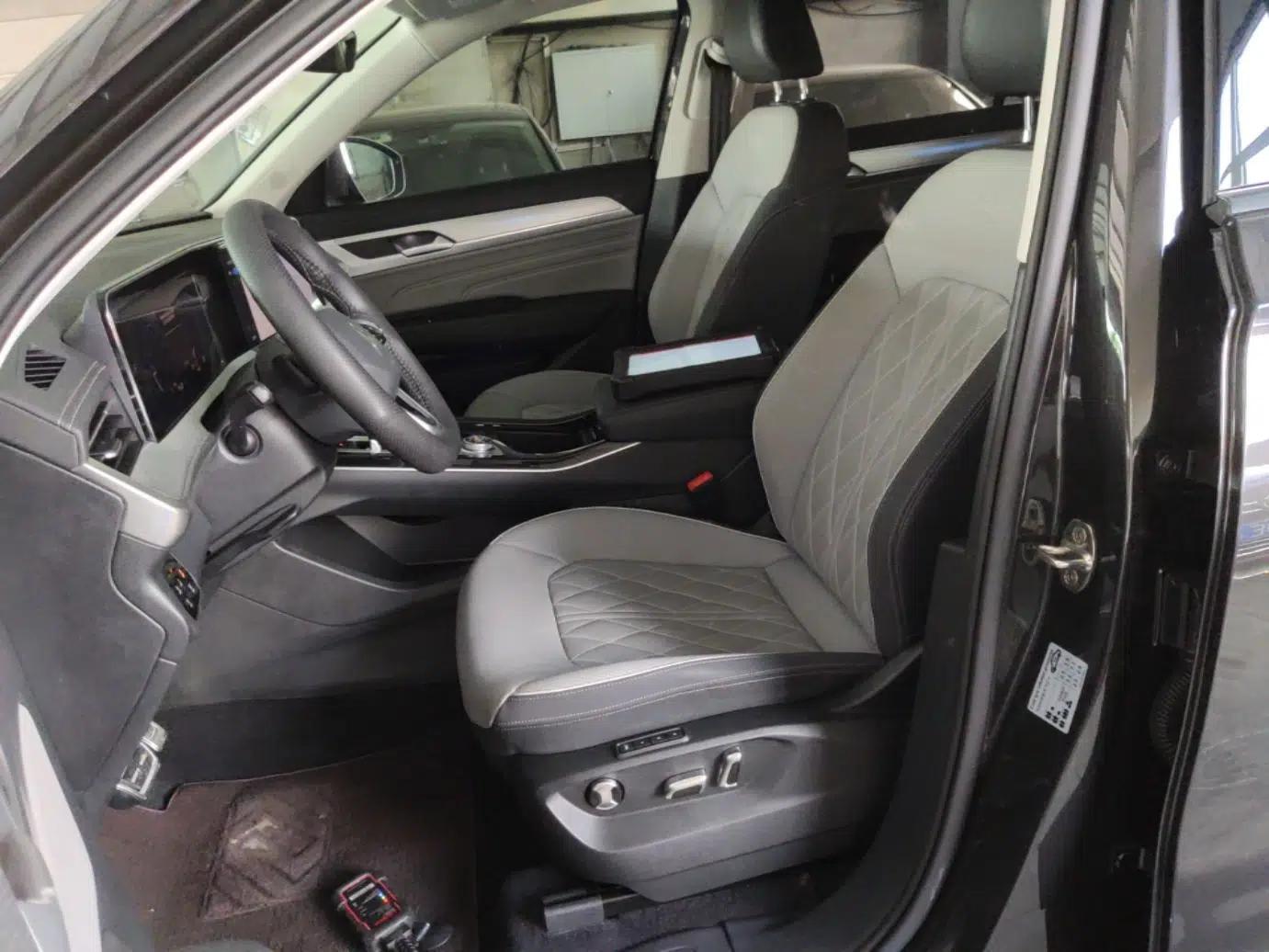 Volkswagen Tavendor 2023 380TSI Four-Wheel Drive R-Line Cruise Edition — миниатюра 18