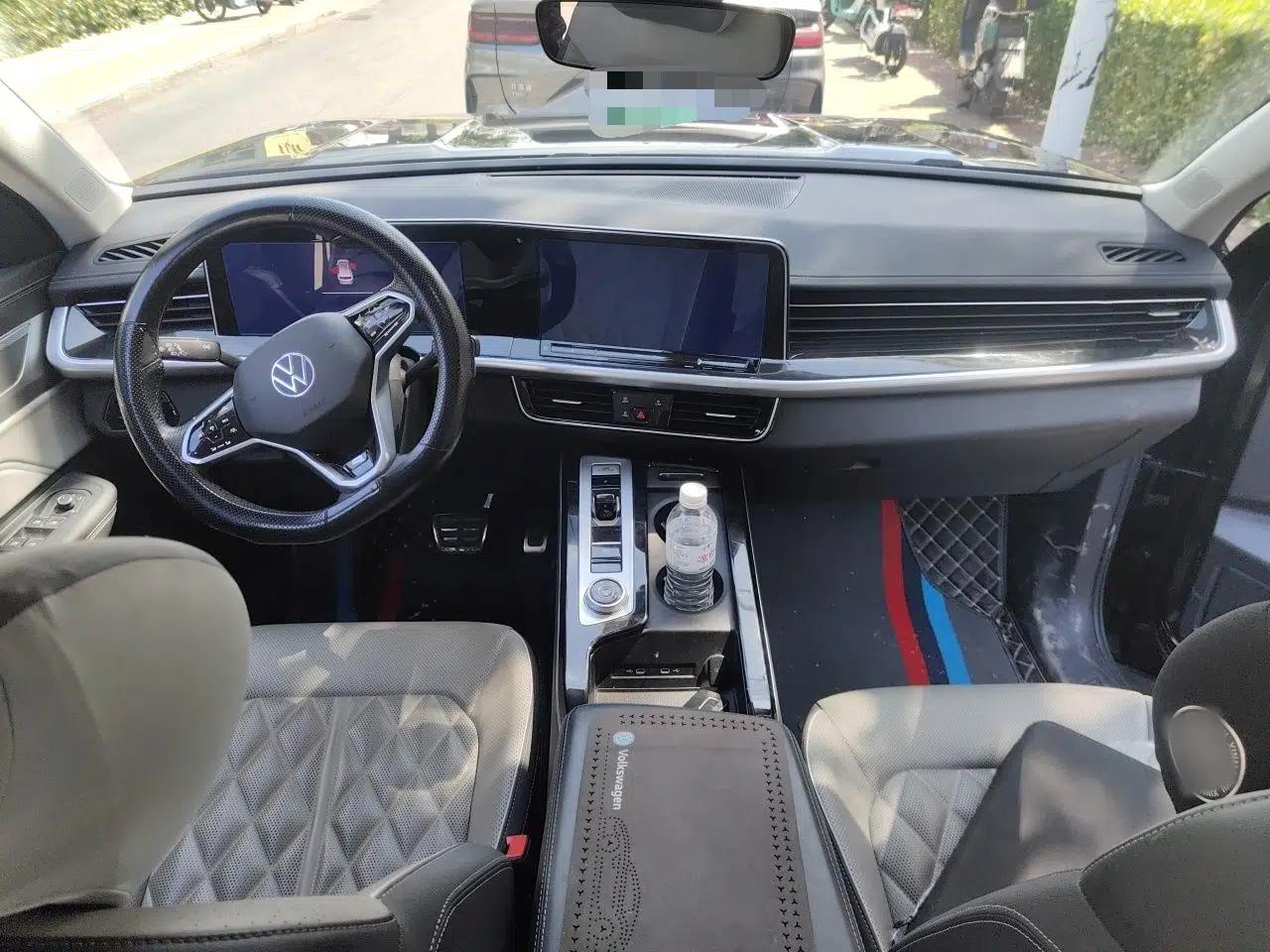 Volkswagen Tavendor 2023 380TSI Four-Wheel Drive R-Line Cruise Edition — миниатюра 10