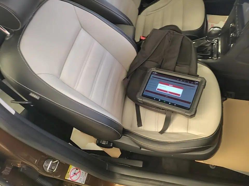 Volkswagen Cross Lavida 2014 1.6L Automatic — миниатюра 23