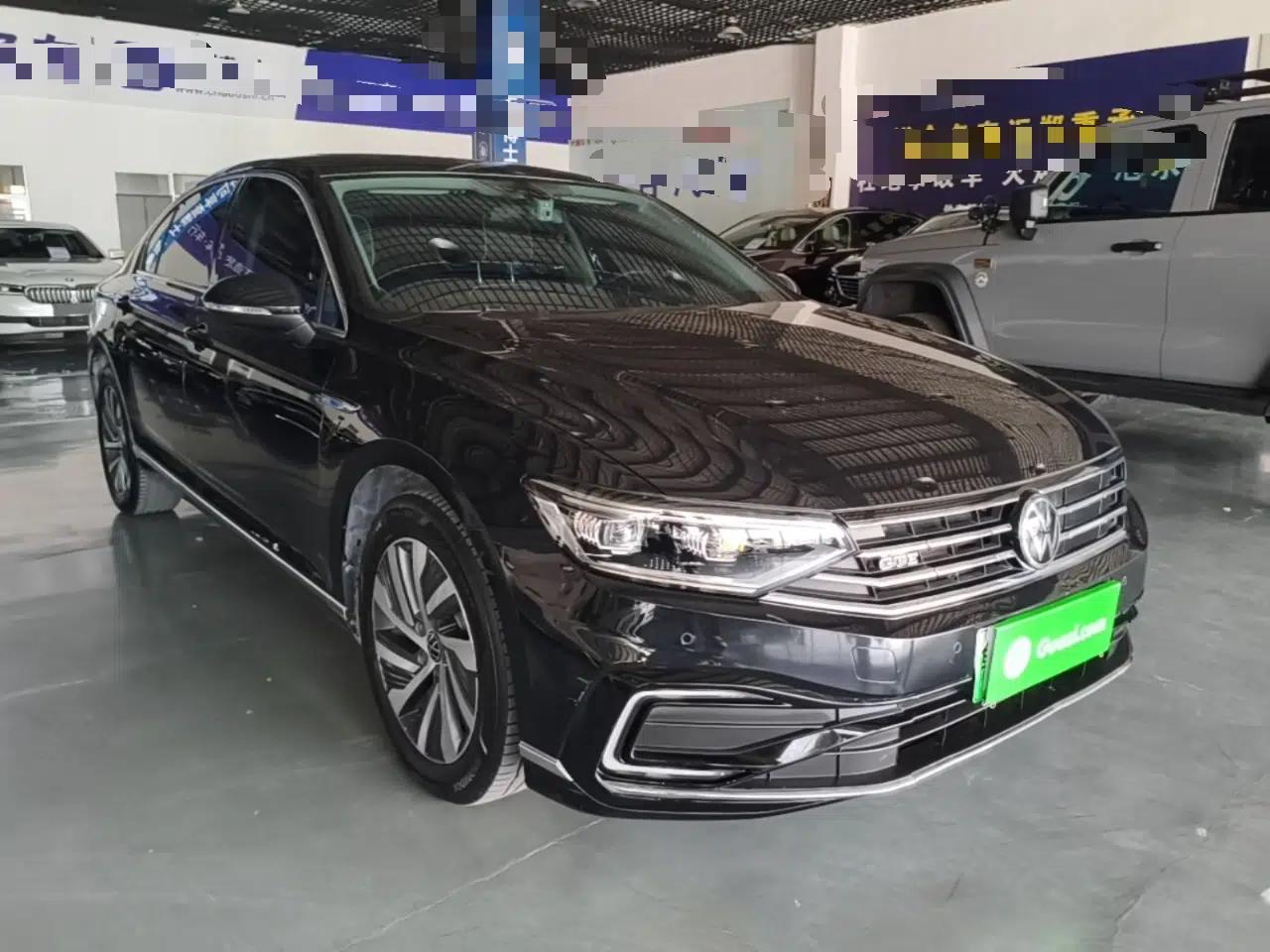 Volkswagen Magotan GTE Plug-in Hybrid 2022 GTE Luxury Model — миниатюра 3