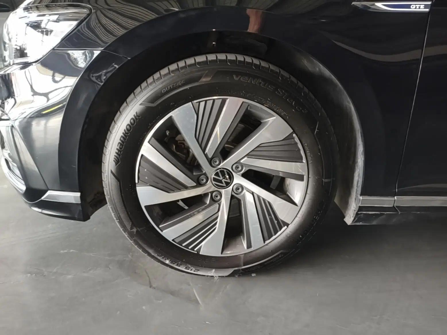 Volkswagen Magotan GTE Plug-in Hybrid 2022 GTE Luxury Model — миниатюра 8