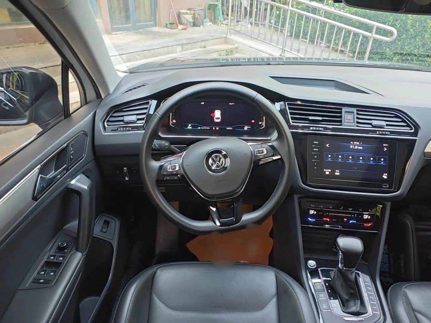 Volkswagen Tiguan L New Energy 2020 430 PHEV Plug-in Hybrid Prestige Edition — миниатюра 14