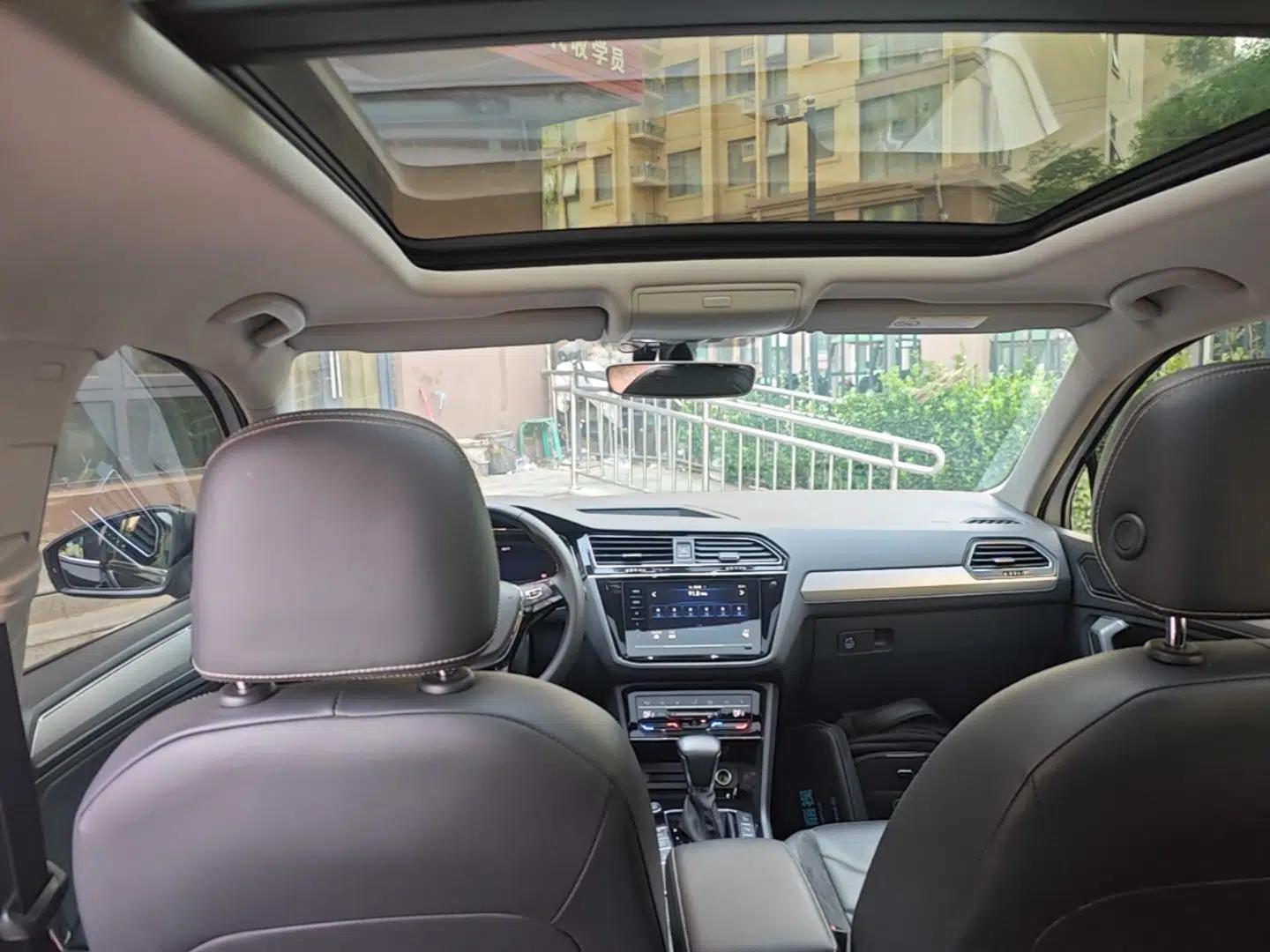 Volkswagen Tiguan L New Energy 2020 430 PHEV Plug-in Hybrid Prestige Edition — миниатюра 21