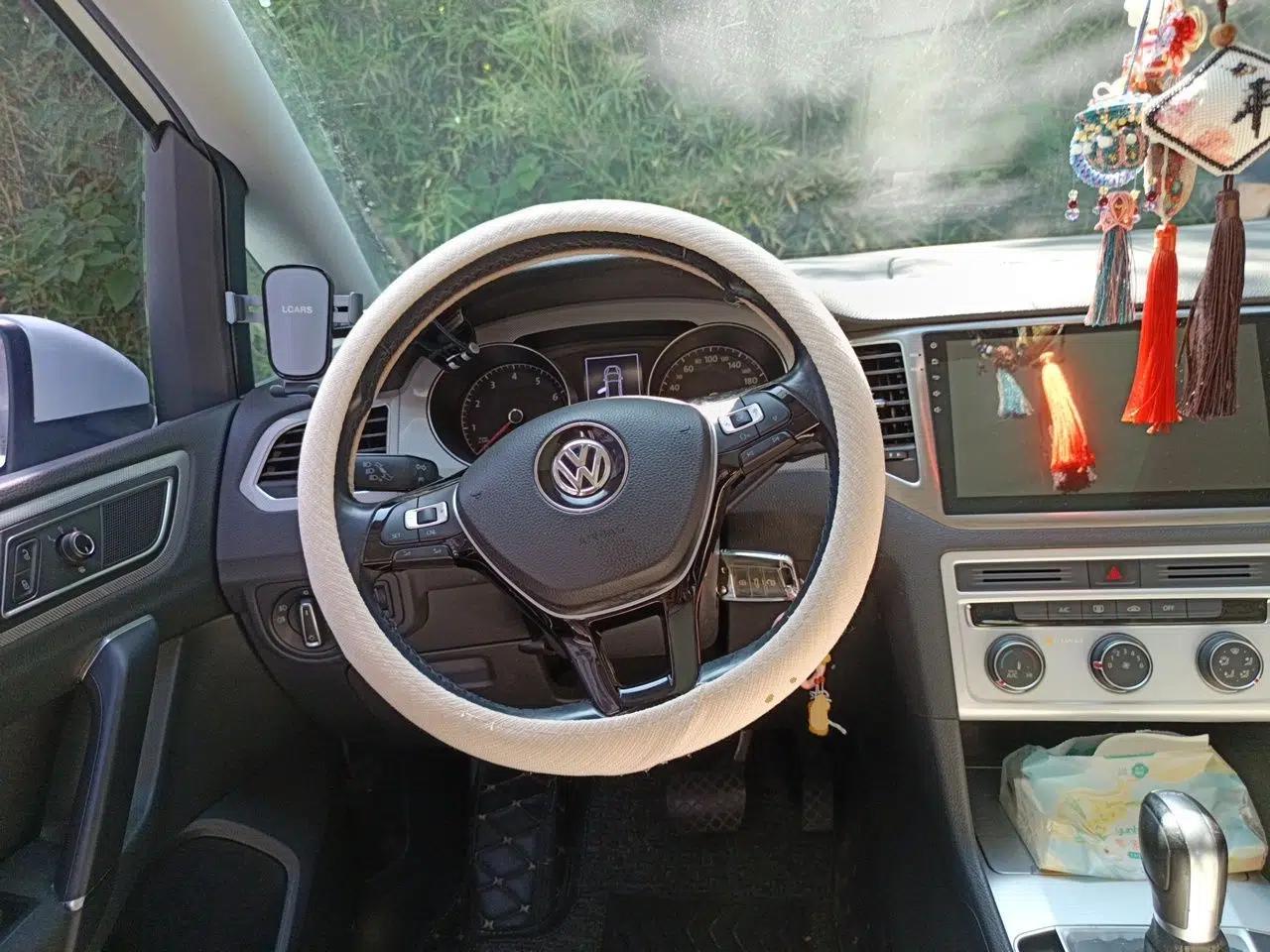 Volkswagen Golf Sportsvan 2016 230TSI Automatic Trend Edition — миниатюра 11
