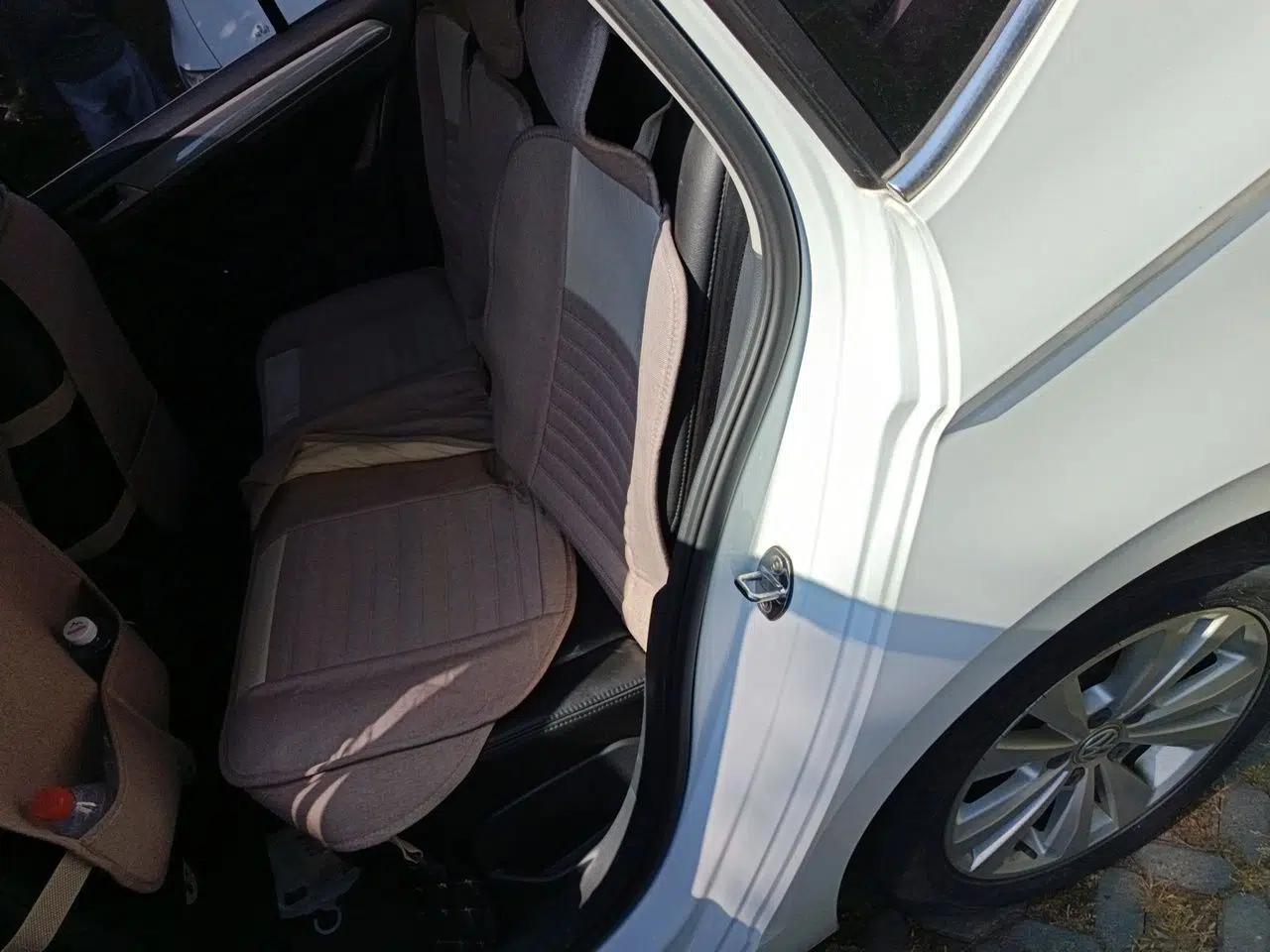 Volkswagen Golf Sportsvan 2016 230TSI Automatic Trend Edition — миниатюра 18