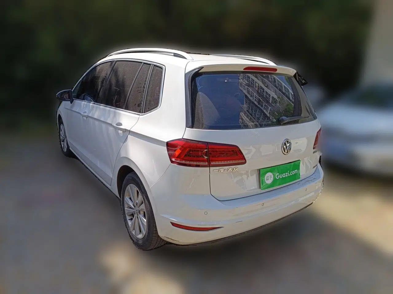 Volkswagen Golf Sportsvan 2016 230TSI Automatic Trend Edition — миниатюра 4