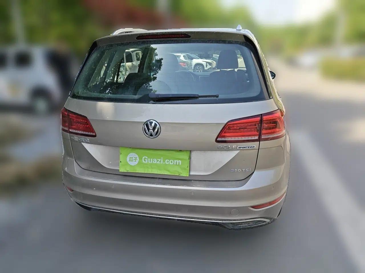Volkswagen Golf Sportsvan 2019 280TSI Automatic Trendy Edition China V Standard — миниатюра 5
