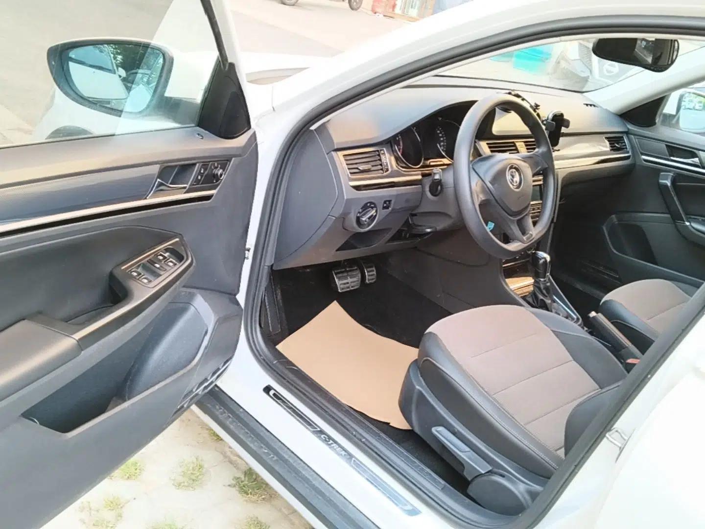 Volkswagen C-TREK 2017 1.6L Automatic Comfort Model — миниатюра 18