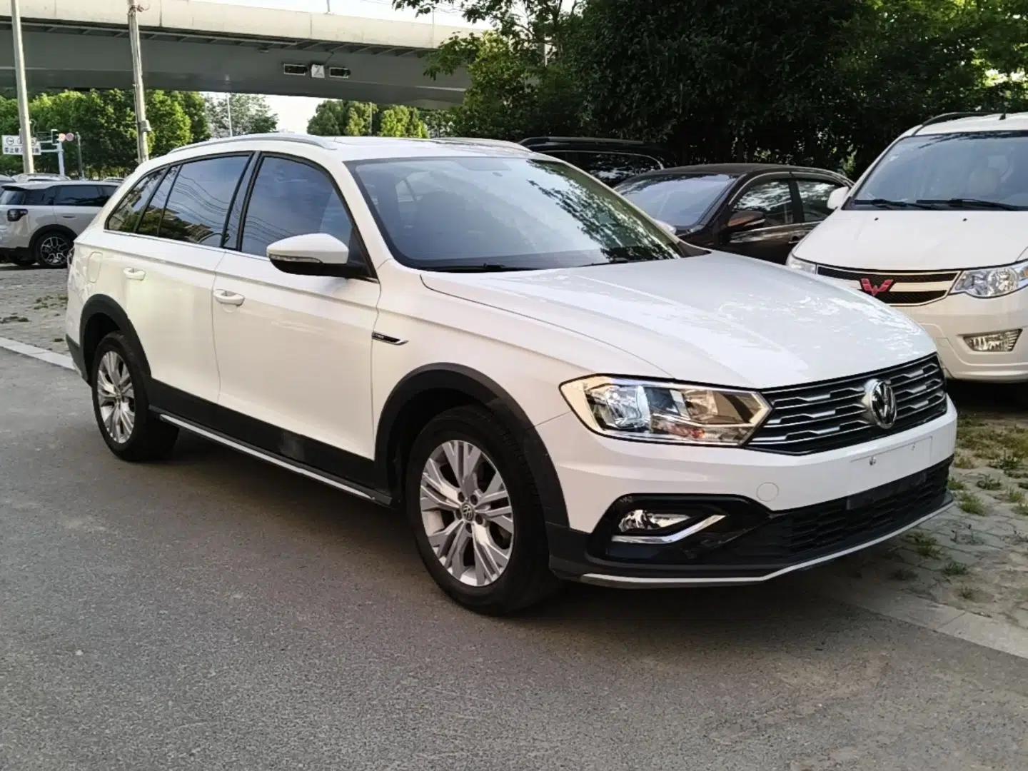 Volkswagen C-TREK 2017 1.6L Automatic Comfort Model — миниатюра 6