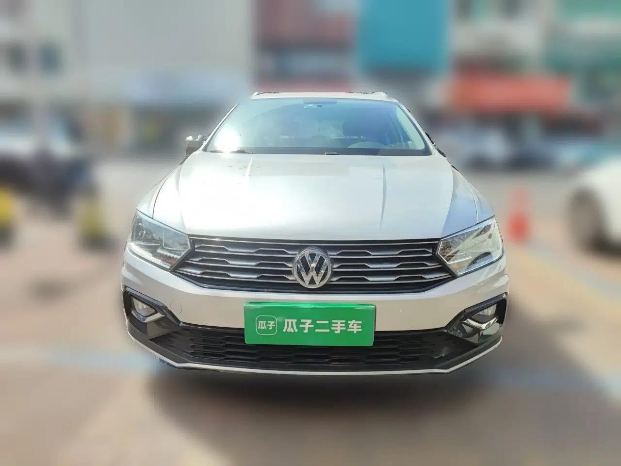 Volkswagen C-TREK 2017 1.6L Automatic Comfort Model — миниатюра 2