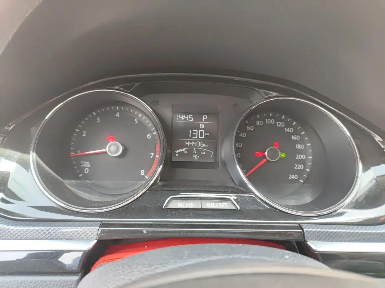 Volkswagen C-TREK 2017 1.6L Automatic Comfort Model — миниатюра 12