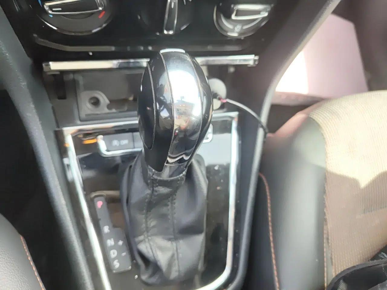 Volkswagen C-TREK 2017 1.6L Automatic Comfort Model — миниатюра 15