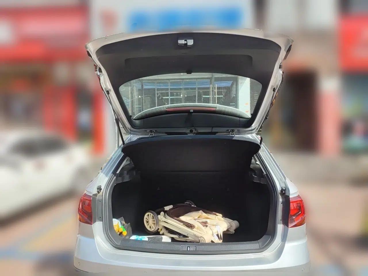 Volkswagen C-TREK 2017 1.6L Automatic Comfort Model — миниатюра 20