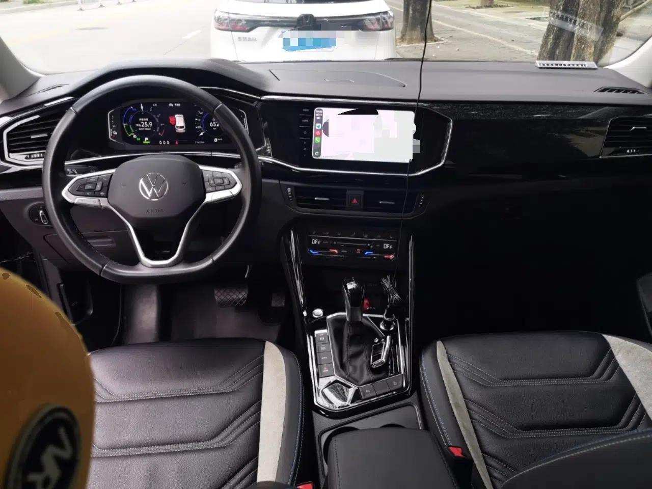 Volkswagen Tayron GTE Plug-in Hybrid 2022 1.4T Luxury Edition — миниатюра 10