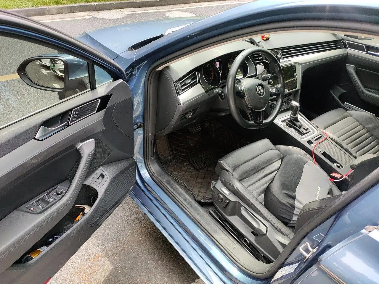 Volkswagen Variant 2018 380TSI Two-Wheel Drive Comfort Edition — миниатюра 19