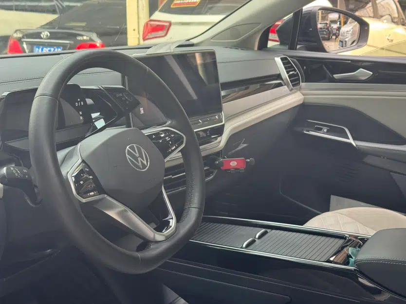 Volkswagen ID.6 CROZZ 2021 Long-Range PRO Edition — миниатюра 18