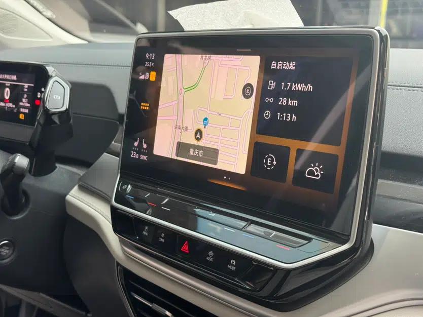 Volkswagen ID.6 CROZZ 2021 Long-Range PRO Edition — миниатюра 23