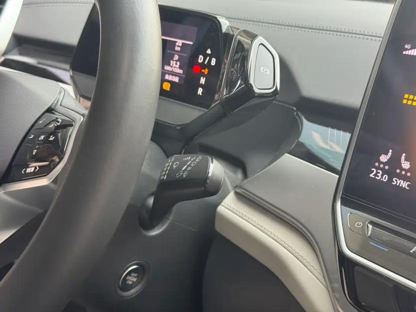 Volkswagen ID.6 CROZZ 2021 Long-Range PRO Edition — миниатюра 24