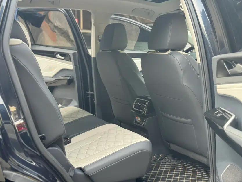 Volkswagen ID.6 CROZZ 2021 Long-Range PRO Edition — миниатюра 28