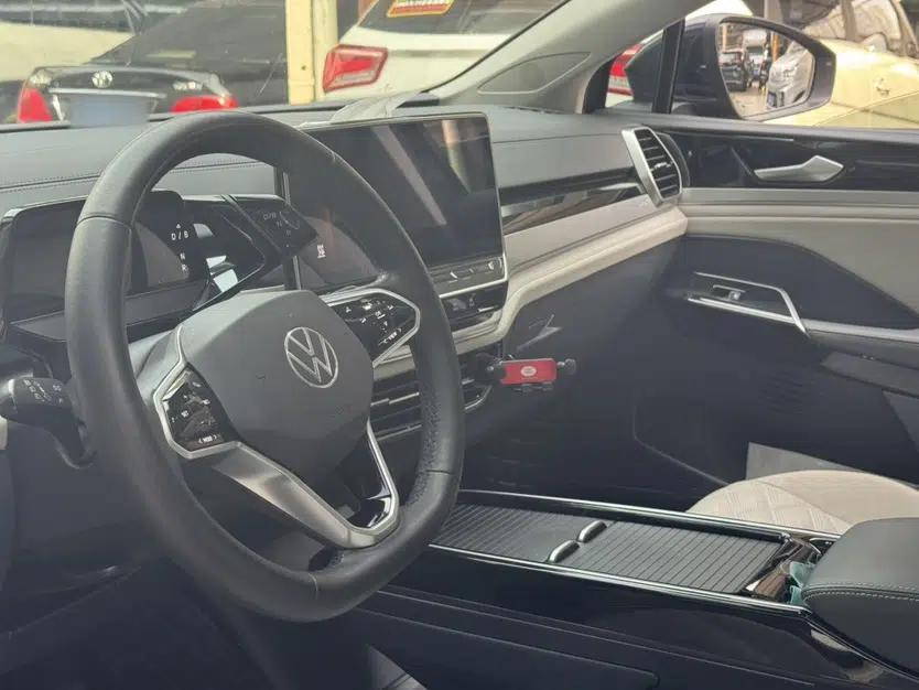 Volkswagen ID.6 CROZZ 2021 Long-Range PRO Edition — миниатюра 10