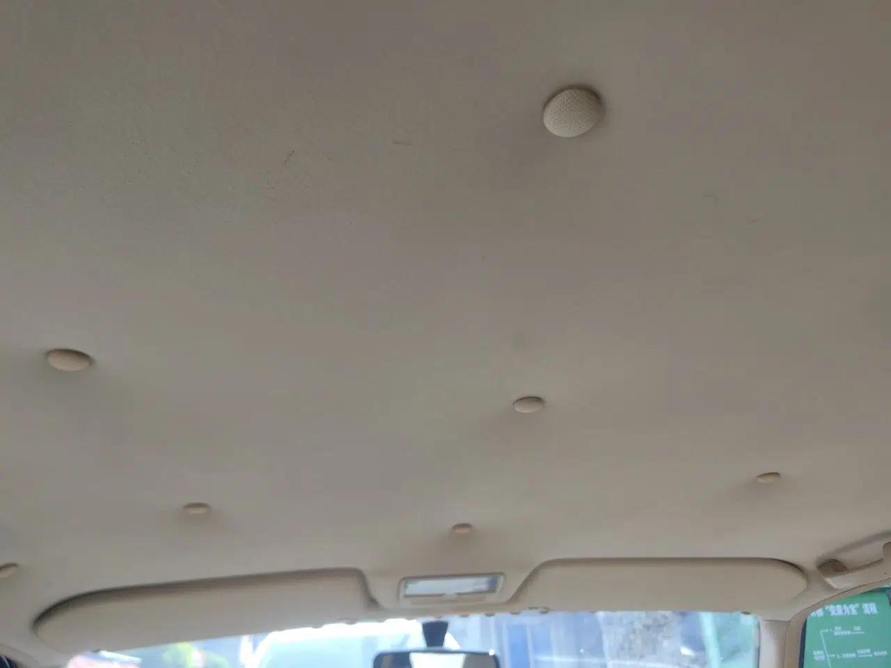 Volkswagen Santana Vista 2008 1.8L Manual Sishang Model — миниатюра 19