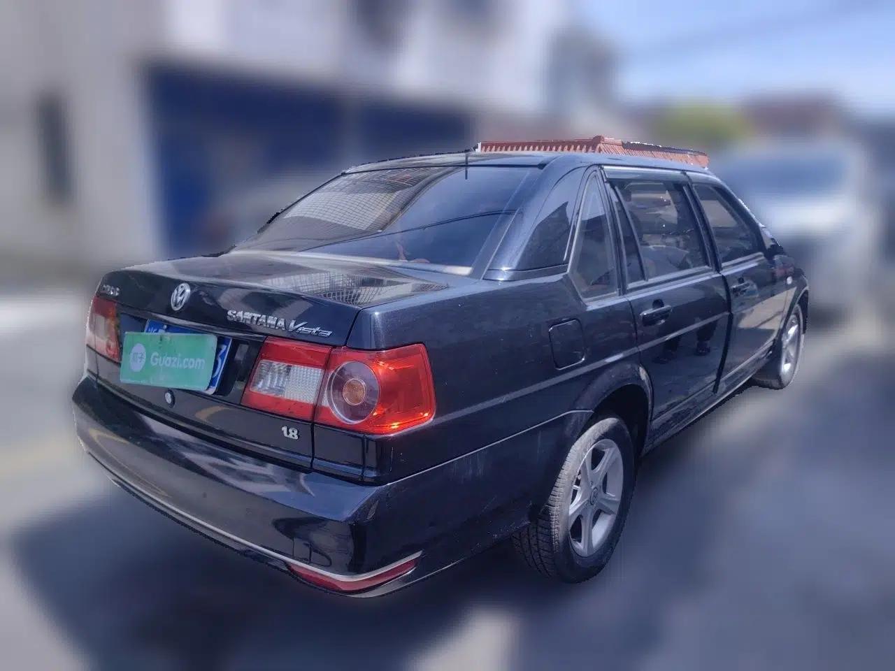 Volkswagen Santana Vista 2008 1.8L Manual Sishang Model — миниатюра 6