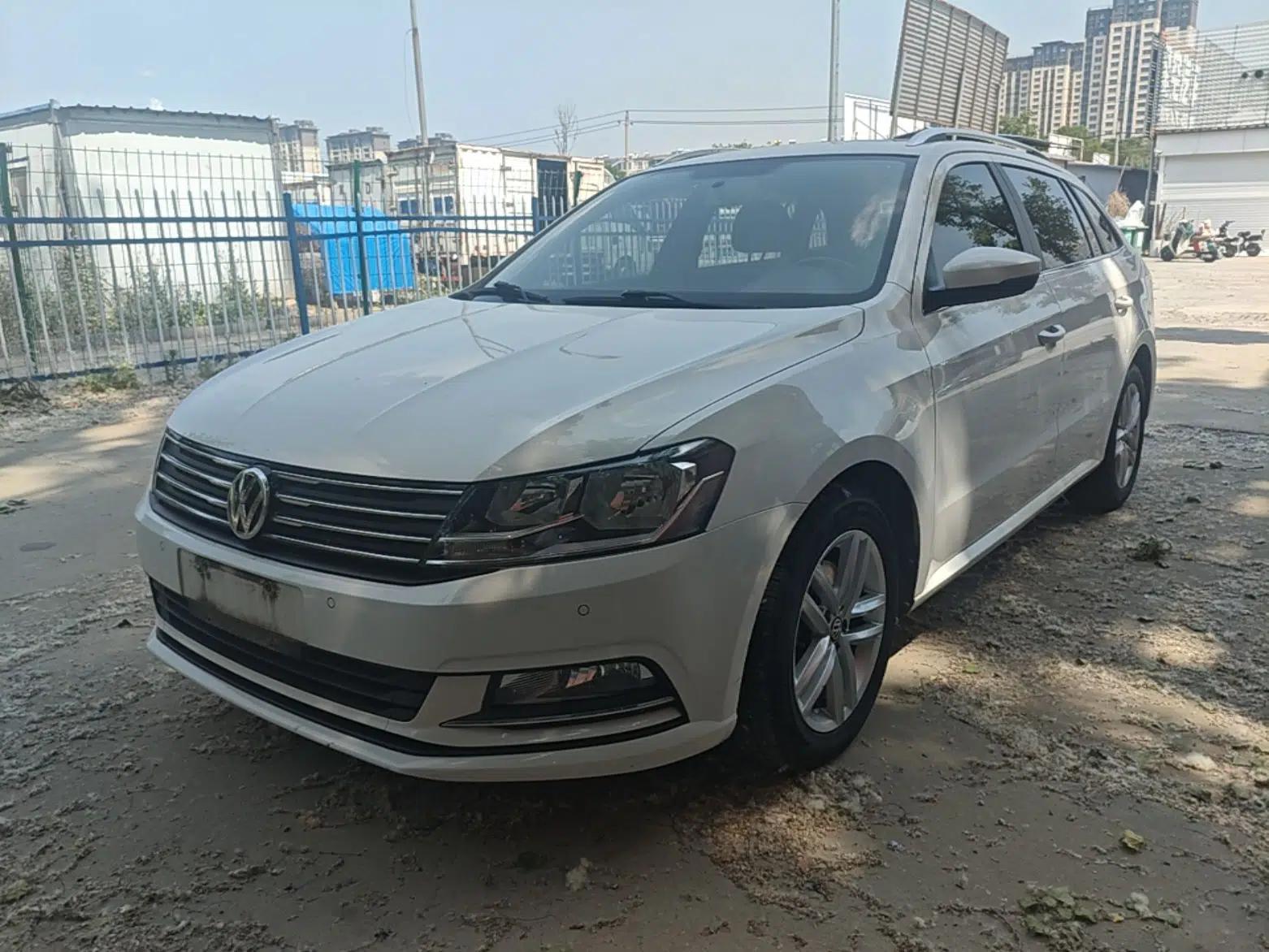 Volkswagen Gran Lavida 2015 230TSI DSG Comfort Edition — миниатюра 1
