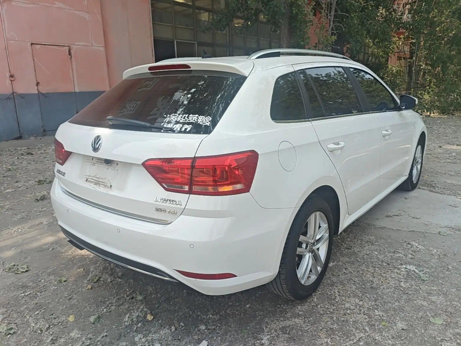 Volkswagen Gran Lavida 2015 230TSI DSG Comfort Edition — миниатюра 6