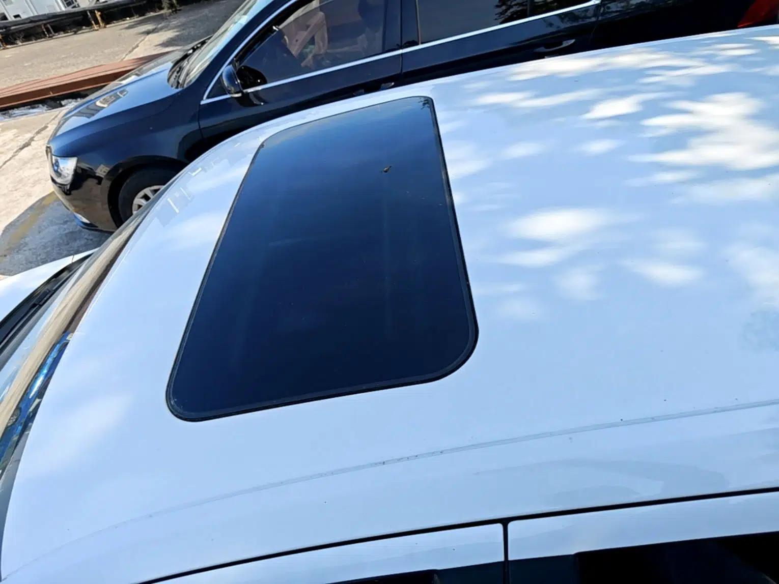 Volkswagen Gran Lavida 2013 1.6L Automatic Comfort Model — миниатюра 11