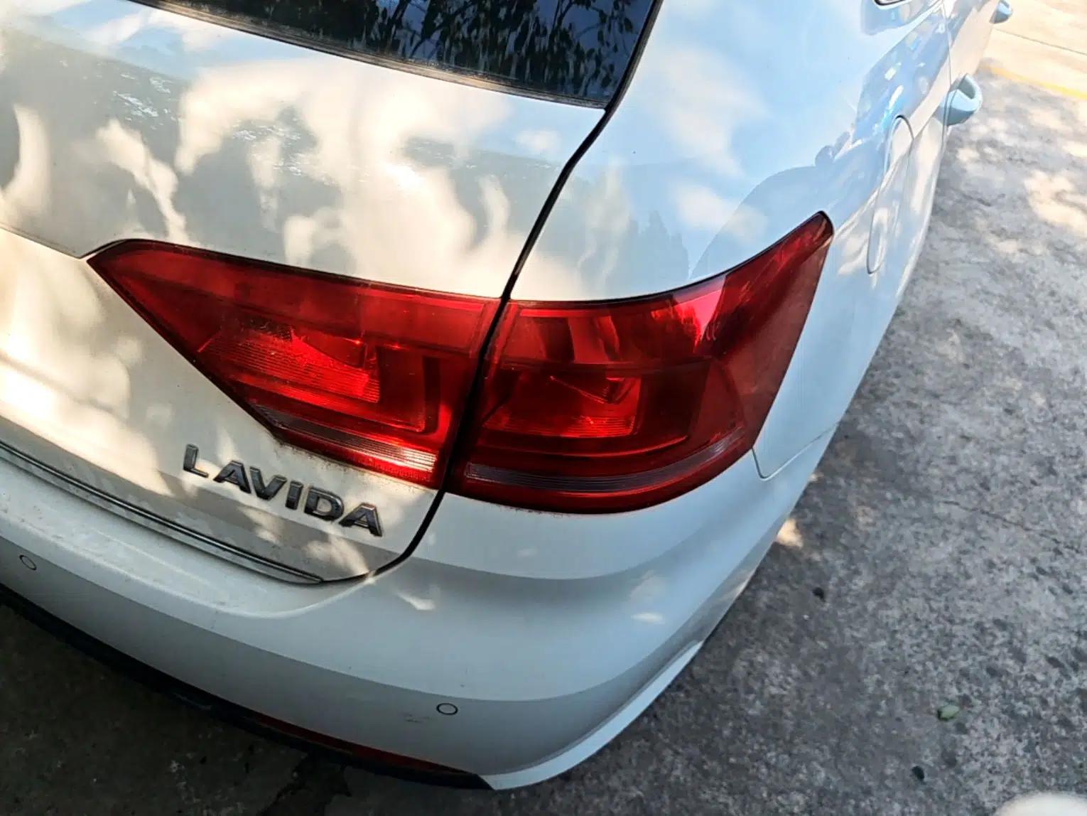 Volkswagen Gran Lavida 2013 1.6L Automatic Comfort Model — миниатюра 8