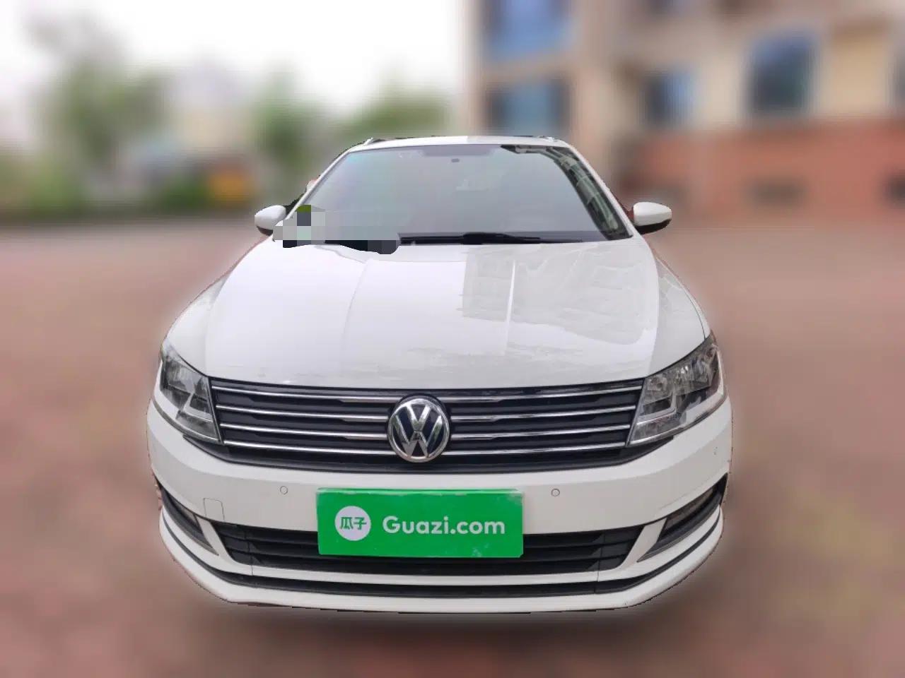Volkswagen Gran Lavida 2015 1.6L Automatic Comfort Edition — миниатюра 2