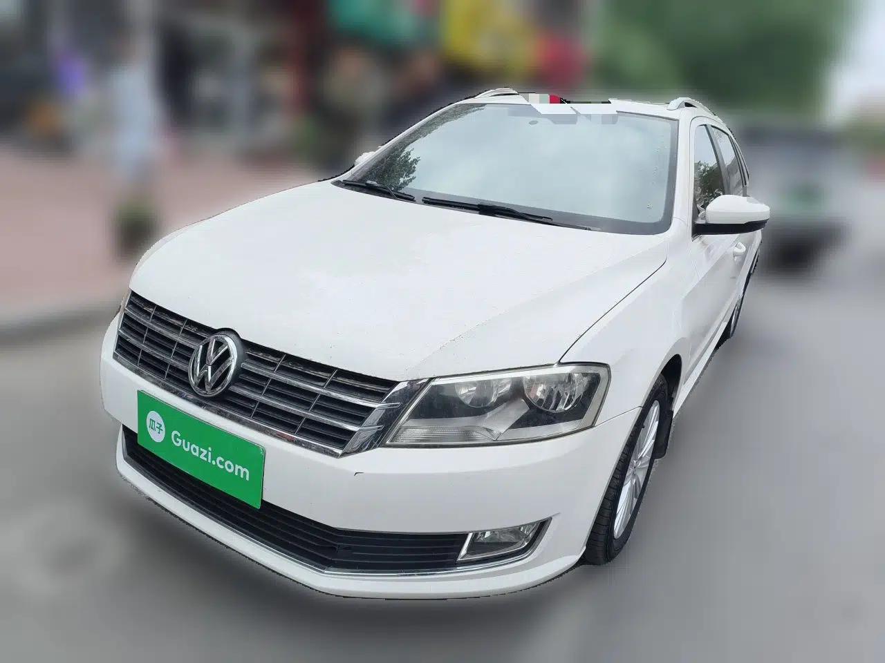 Volkswagen Gran Lavida 2013 1.6L Automatic Comfort Model — миниатюра 1