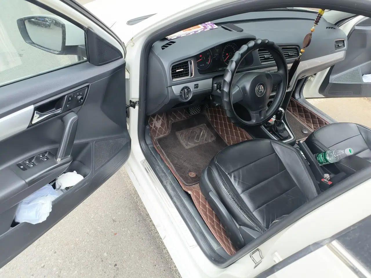 Volkswagen Gran Lavida 2013 1.6L Automatic Comfort Model — миниатюра 17