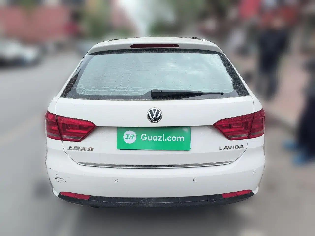 Volkswagen Gran Lavida 2013 1.6L Automatic Comfort Model — миниатюра 5