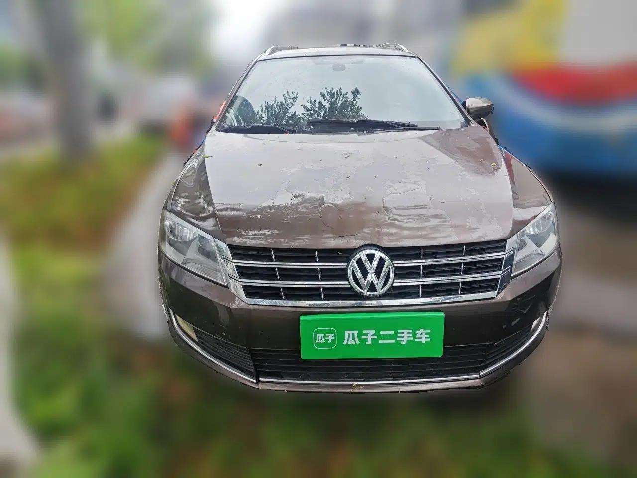 Volkswagen Gran Lavida 2014 1.4TSI Automatic Sport Edition — миниатюра 2