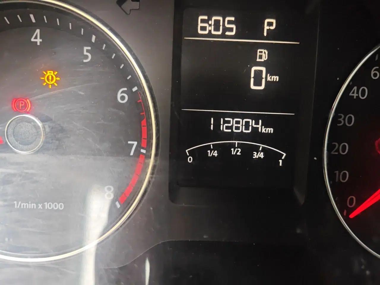 Volkswagen Gran Lavida 2014 1.4TSI Automatic Sport Edition — миниатюра 13
