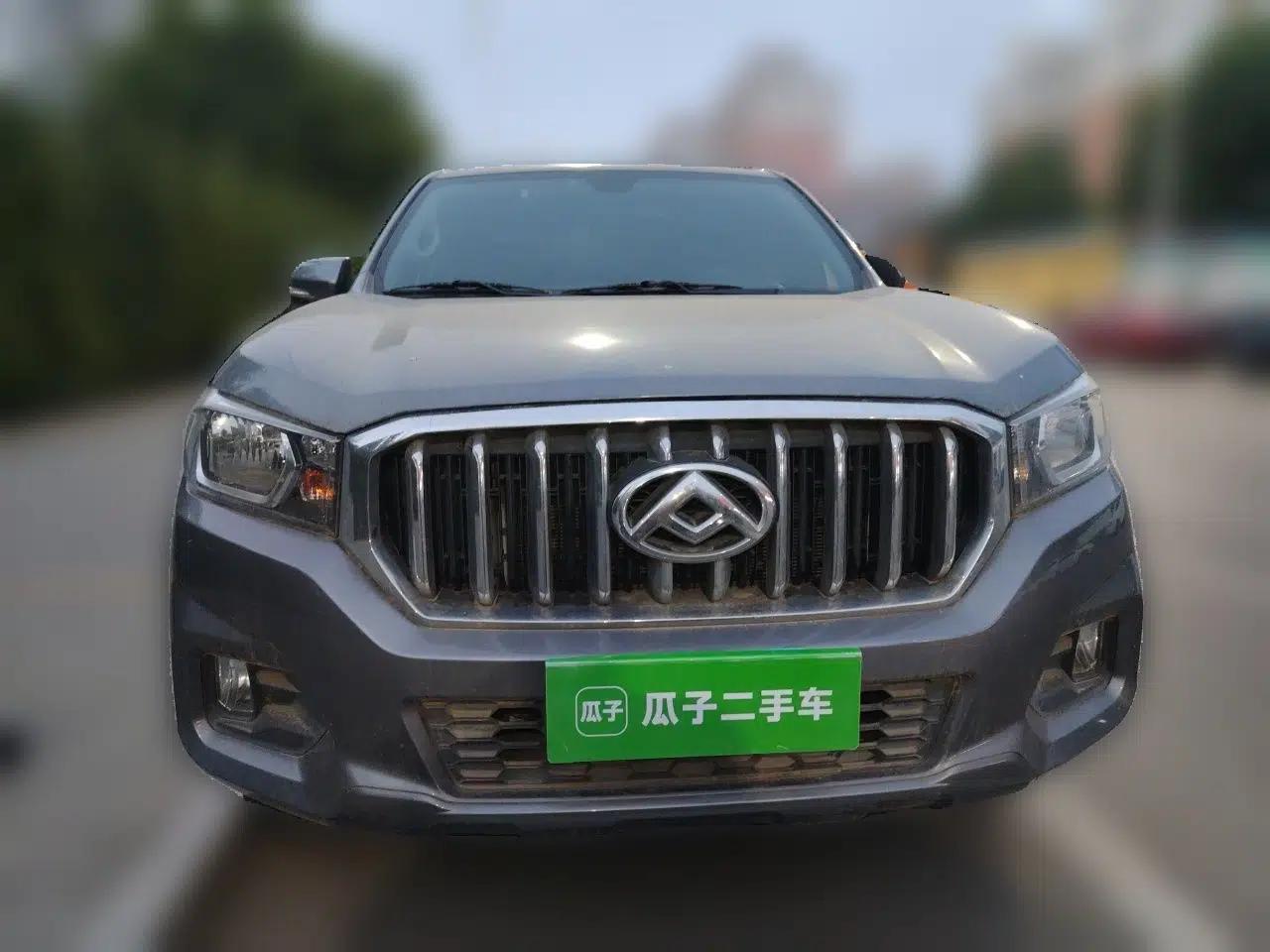 SAIC MAXUS T60 2017 2.4L Gasoline Manual Two-Wheel Drive High-Ride Elite Standard Van — миниатюра 2